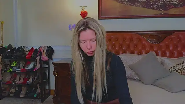 Real Tini online show from 02-16-26, 06:09