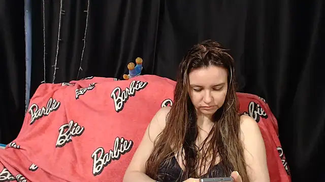 Snapshot of Milana69 chatting on 06-10-26, 03:33 Milana69 online show from 06-10-26, 03:33