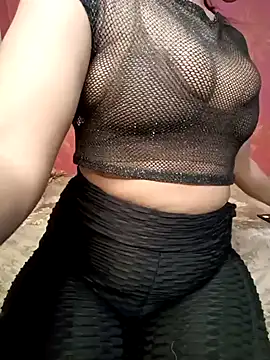 Snapshot of yourkajal chatting on 01-10-25, 10:39 yourkajal online show from 01-10-25, 10:39