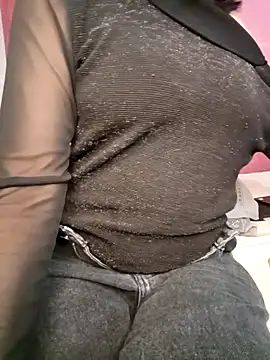 Snapshot of yourkajal chatting on 11-13-25, 05:39 yourkajal online show from 11-13-25, 05:39