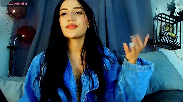 Snapshot of natashapridee_ chatting on 02-06-25, 11:48 natashapridee online show from 02-06-25, 11:48