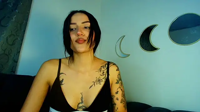 Snapshot of natashapridee_ chatting on 03-15-25, 01:19 natashapridee online show from 03-15-25, 01:19