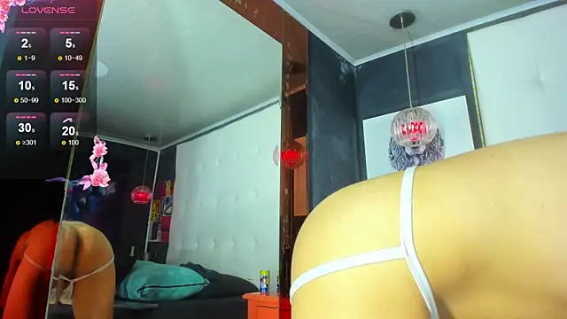 ElianFoxter online show from 10-13-25, 10:32