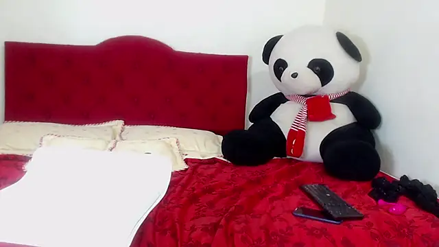 luna hoott online show from 02-14-25, 11:09