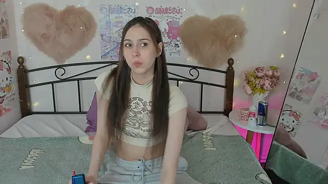 Snapshot of ArmiEri chatting on 03-19-25, 04:03 ArmiEri online show from 03-19-25, 04:03