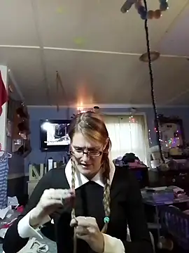 beelzebubblesxo online show from 10-29-25, 01:13