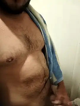 Snapshot of Bartolito001 chatting on 11-28-25, 07:22 Bartolito001 online show from 11-28-25, 07:22