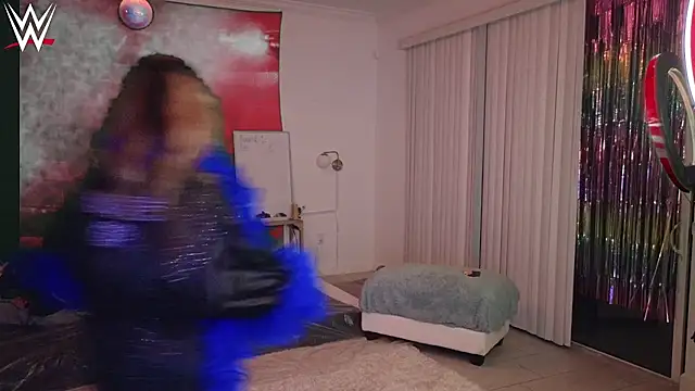 Snapshot of Aprilreign chatting on 02-07-26, 11:52 Aprilreign online show from 02-07-26, 11:52