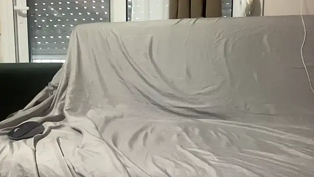 Akismegls online show from 04-18-26, 01:59