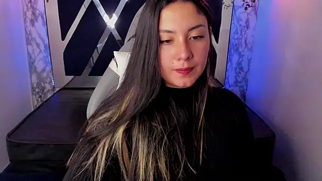 Snapshot of Lia_14_ chatting on 01-17-25, 05:30 Lia 14 online show from 01-17-25, 05:30