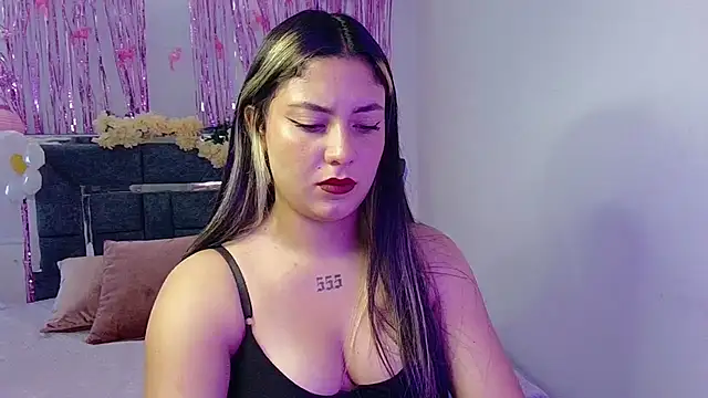 Snapshot of Lia_14_ chatting on 09-13-25, 06:18 Lia 14 online show from 09-13-25, 06:18