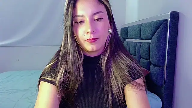 Snapshot of Lia_14_ chatting on 10-23-25, 04:50 Lia 14 online show from 10-23-25, 04:50