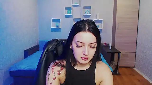 SkarlettMonliss online show from 01-13-25, 05:44