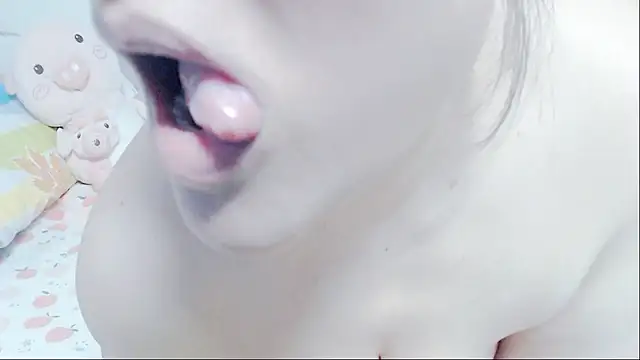 zhenzhen521 online show from 01-24-25, 06:56