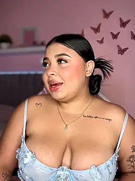 Emily cooper20 online show from 01-06-26, 01:53