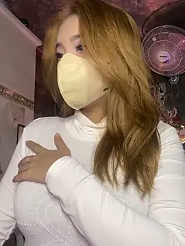 Snapshot of -KathySweet- chatting on 02-07-25, 04:27 -KathySweet- online show from 02-07-25, 04:27