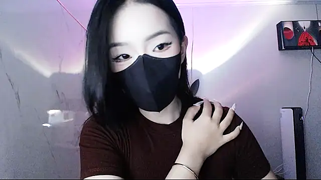 Snapshot of -KathySweet- chatting on 10-16-25, 05:19 -KathySweet- online show from 10-16-25, 05:19