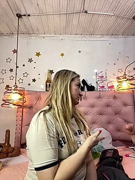 antonella87 online show from 01-25-25, 01:54