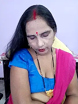 Snapshot of reemacouple007 chatting on 06-09-26, 06:19 reemacouple007 online show from 06-09-26, 06:19