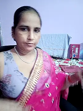 Snapshot of reemacouple007 chatting on 06-30-26, 04:46 reemacouple007 online show from 06-30-26, 04:46