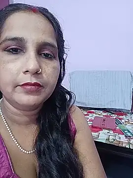 Snapshot of reemacouple007 chatting on 07-09-26, 06:56 reemacouple007 online show from 07-09-26, 06:56