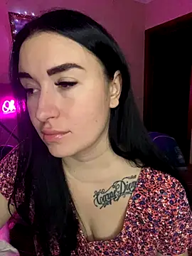 Roxana Bell online show from 12-06-24, 12:49