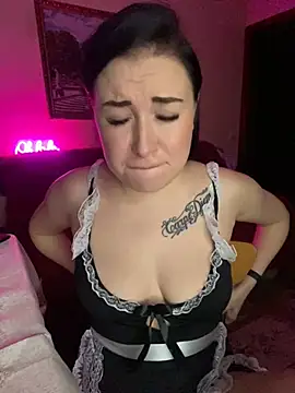 Roxana Bell online show from 02-21-25, 03:54