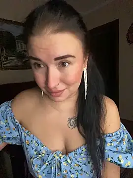 Snapshot of Roxana_Bell chatting on 01-31-26, 07:11 Roxana Bell online show from 01-31-26, 07:11