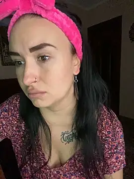 Snapshot of Roxana_Bell chatting on 02-12-26, 07:53 Roxana Bell online show from 02-12-26, 07:53