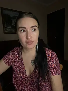 Snapshot of Roxana_Bell chatting on 02-27-26, 02:50 Roxana Bell online show from 02-27-26, 02:50