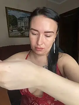 Roxana Bell online show from 04-17-26, 07:50