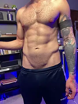 MachineDien online show from 06-19-26, 02:27