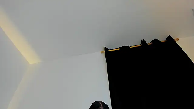 Snapshot of liily_moore chatting on 07-16-26, 08:42 liily moore online show from 07-16-26, 08:42