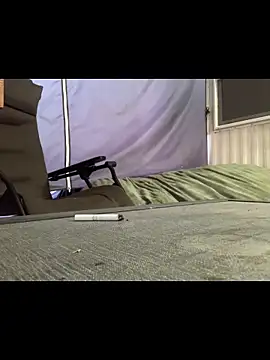 Snapshot of BobbyQ29 chatting on 11-26-25, 02:18 BobbyQ29 online show from 11-26-25, 02:18