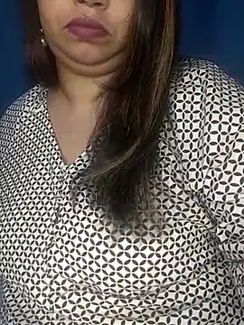 Ravina patil1 online show from 02-13-25, 05:33