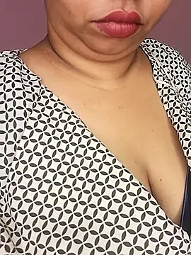 Ravina patil1 online show from 03-26-26, 08:09