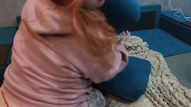 Tara Renn online show from 04-18-26, 06:34