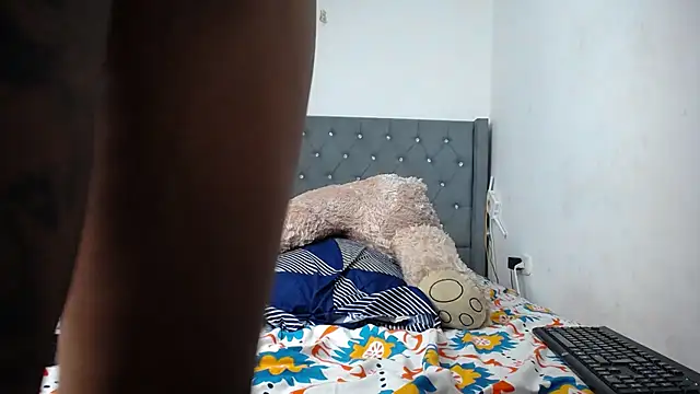 Snapshot of TysonWalkers chatting on 01-19-25, 09:02 TysonWalkers online show from 01-19-25, 09:02