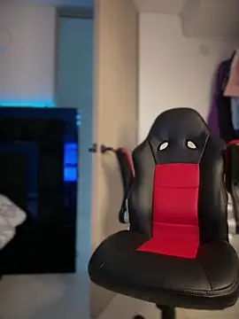 TysonWalkers online show from 03-04-26, 04:51