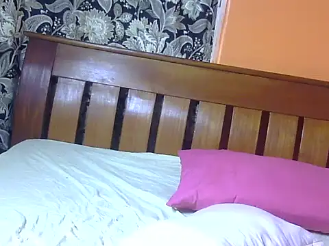 Snapshot of sexysandy20 chatting on 03-01-26, 01:13 sexysandy20 online show from 03-01-26, 01:13