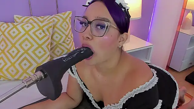 SophyRuiz  online show from 04-03-26, 11:52