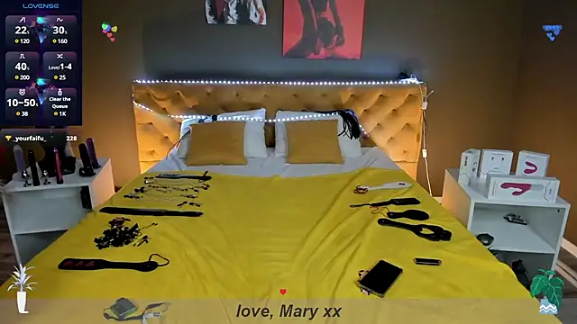 Snapshot of Mary_Xextra chatting on 02-08-25, 04:14 Mary Xextra online show from 02-08-25, 04:14