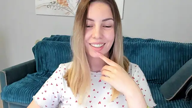 Mia shy1 online show from 02-18-25, 11:44