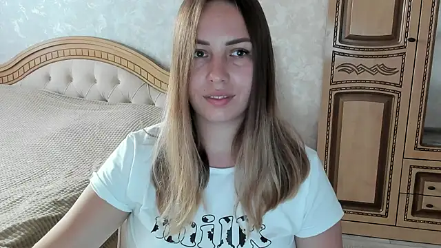 Mia shy1 online show from 10-31-25, 07:31