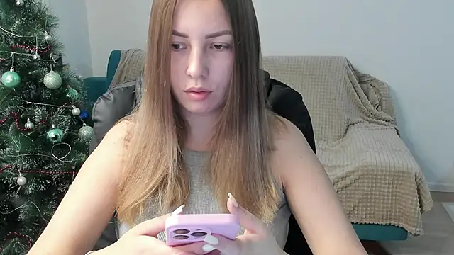 Mia shy1 online show from 12-17-25, 06:52