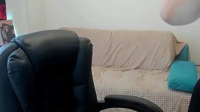 Mia shy1 online show from 02-03-26, 06:40