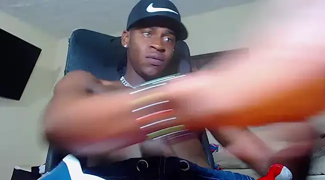 Snapshot of Real1jc chatting on 02-06-25, 01:16 Real1jc online show from 02-06-25, 01:16