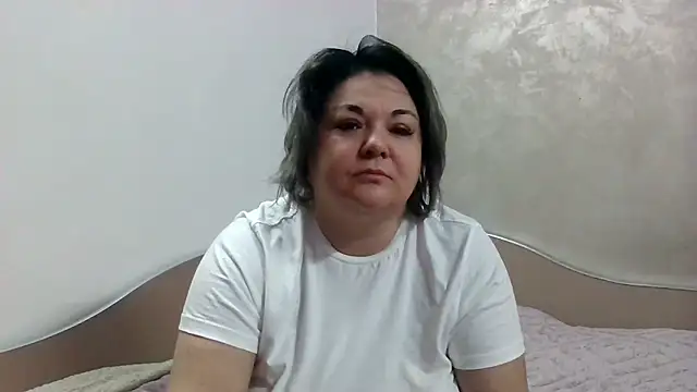 MikyVesela online show from 02-28-25, 08:20