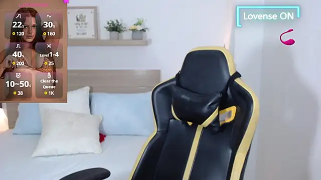 Snapshot of enma30_ chatting on 12-30-24, 11:28 enma30 online show from 12-30-24, 11:28