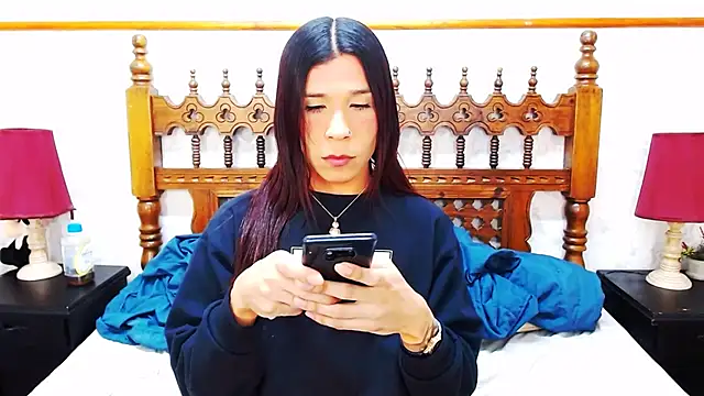 Snapshot of SaraSofia44 chatting on 01-12-25, 05:24 SaraSofia44 online show from 01-12-25, 05:24